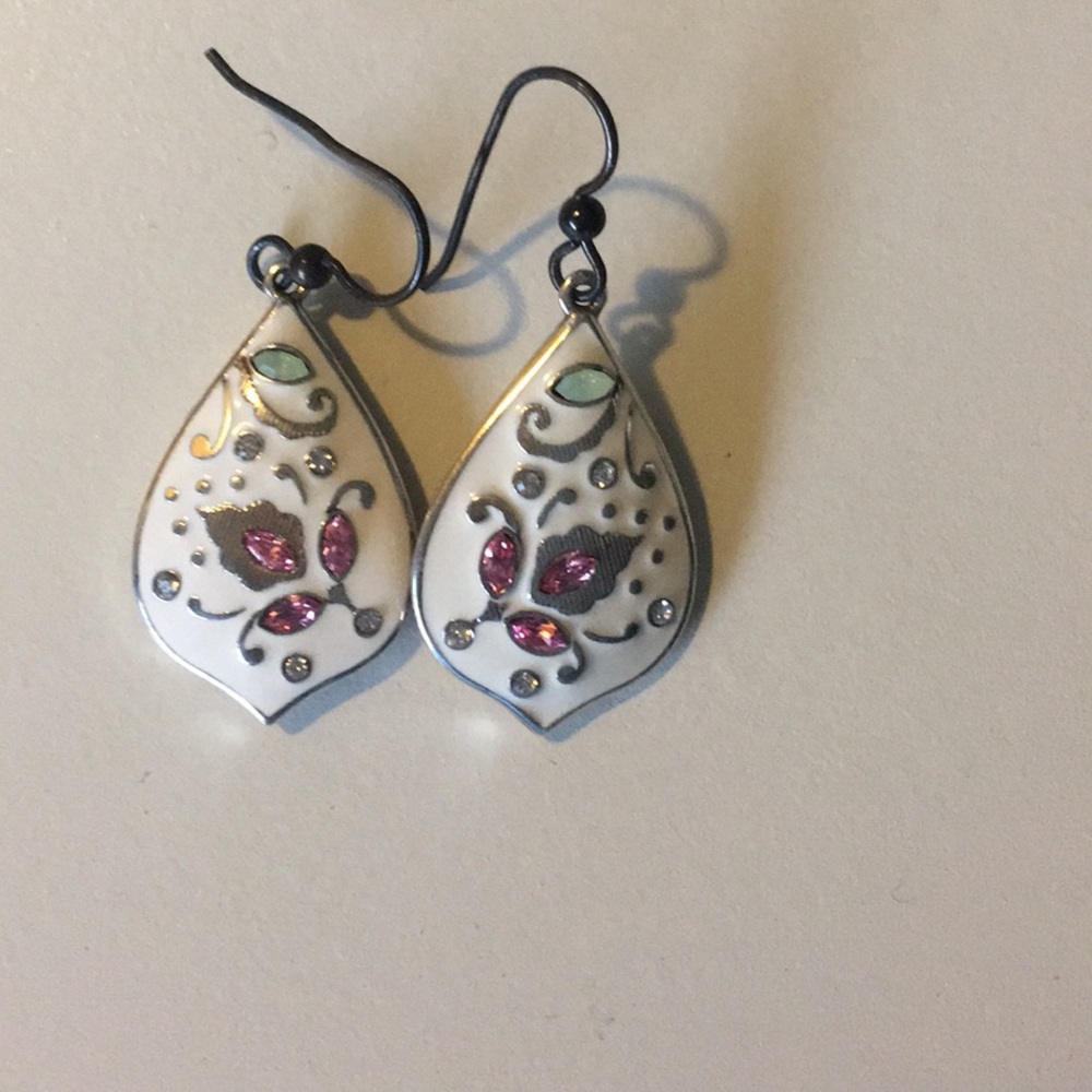 Earings